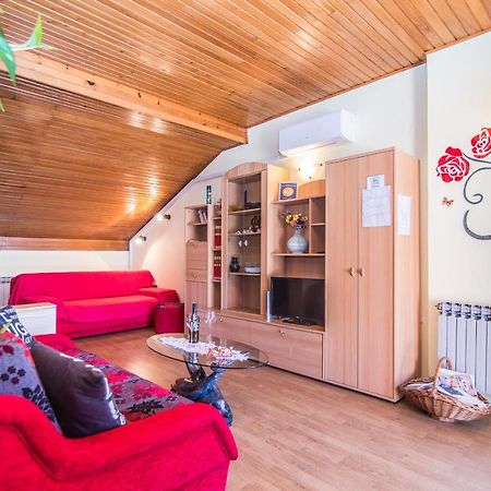 Apartment Vesna Rovinj Exterior photo